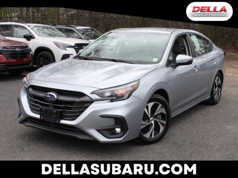 Used 2025 Subaru Legacy Premium w/ Popular Package #1 AWD/4WD image 1
