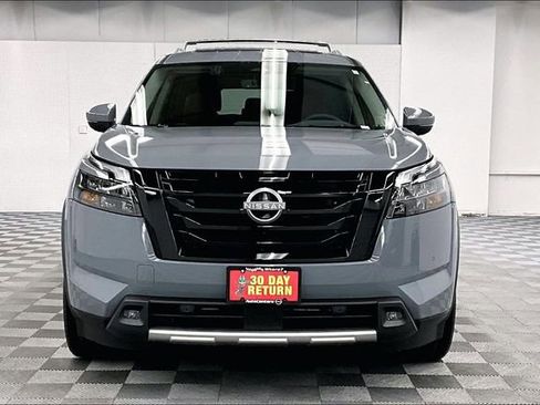 New 2025 Nissan Pathfinder Platinum w/ Lighting Package (N93) image 16