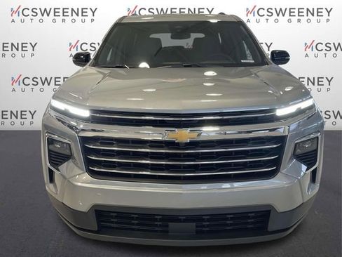 New 2026 Chevrolet Traverse LT image 8