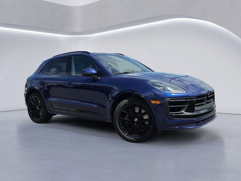 Used 2024 Porsche Macan GTS AWD/4WD image 2