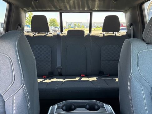 New 2026 RAM 1500 Express AWD/4WD image 15