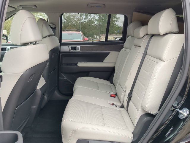 Used 2024 Hyundai Santa Fe Limited FWD image 14