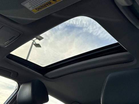 Certified 2024 Acura Integra 4DR CVT image 18