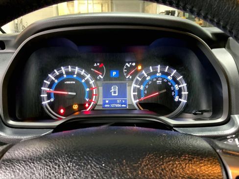 Used 2019 Toyota 4Runner Limited image 25