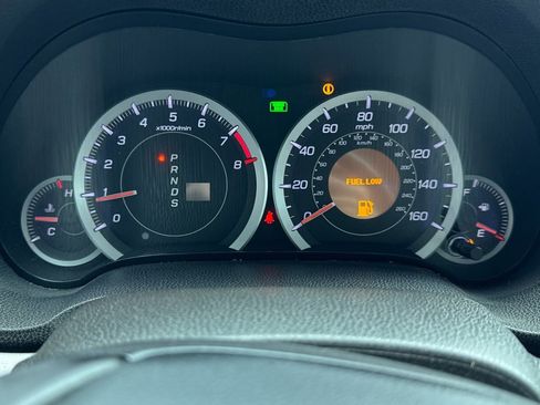 Used 2011 Acura TSX Sedan image 4