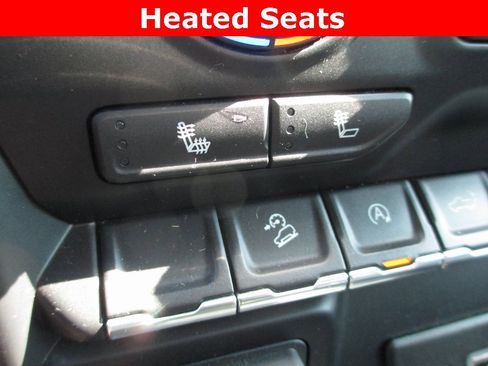 Used 2021 Chevrolet Silverado 1500 RST image 16