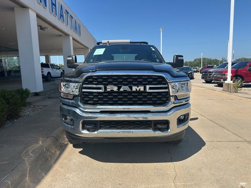 Used 2024 RAM 2500 Big Horn w/ Bed Utility Group AWD/4WD image 12