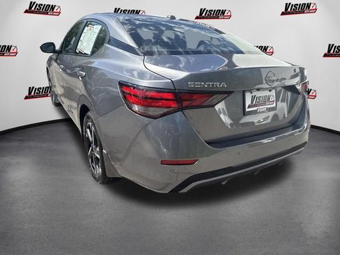 Used 2024 Nissan Sentra SV FWD image 7