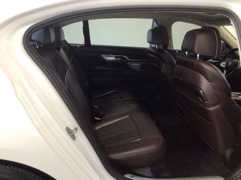 Used 2016 BMW 750i xDrive AWD/4WD image 5