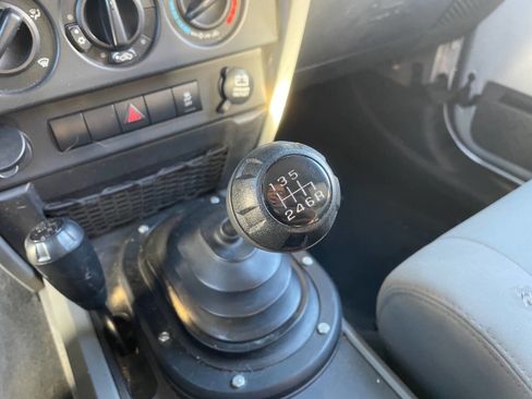 Used 2010 Jeep Wrangler Sport image 21