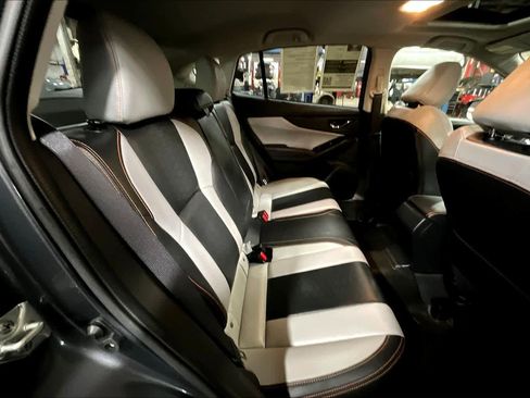 Used 2020 Subaru Crosstrek 2.0i Limited w/ Moonroof Package w/Navigation image 18