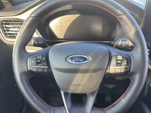 Used 2025 Ford Escape ST-Line w/ Equipment Group 301A image 15