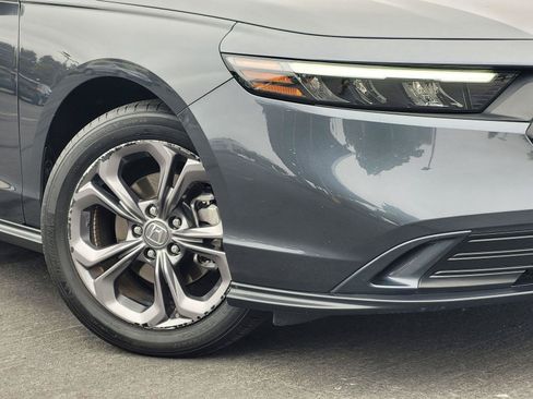 Used 2023 Honda Accord EX image 11