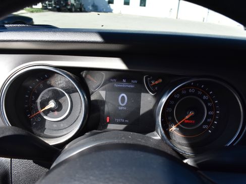 Used 2020 Jeep Wrangler Sport image 19
