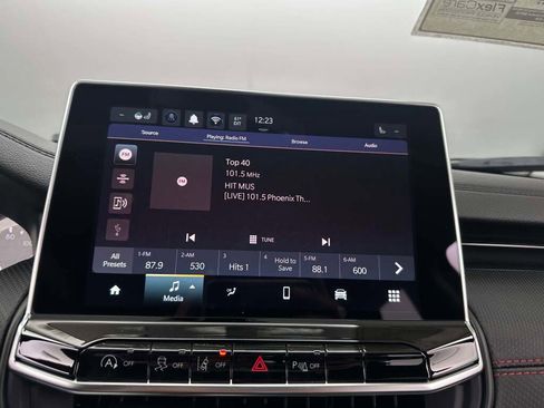 New 2026 Jeep Compass Trailhawk image 30