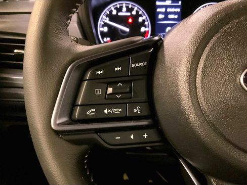 Certified 2025 Subaru Forester Limited image 23