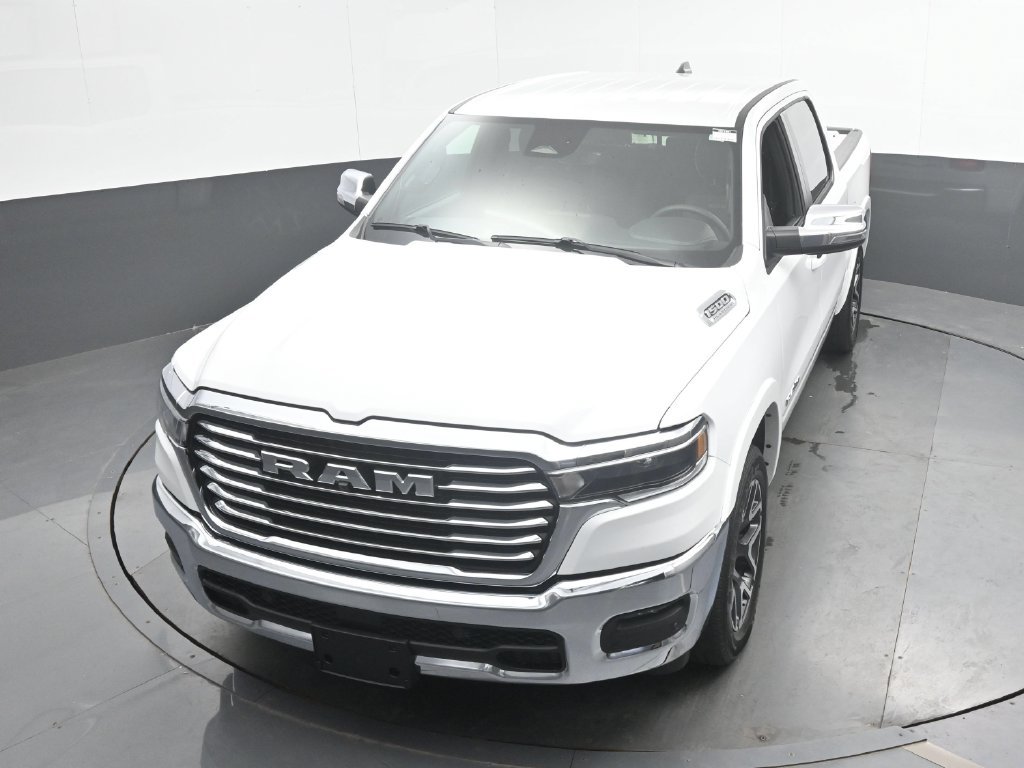 Used 2026 RAM 1500 Laramie AWD/4WD image 32