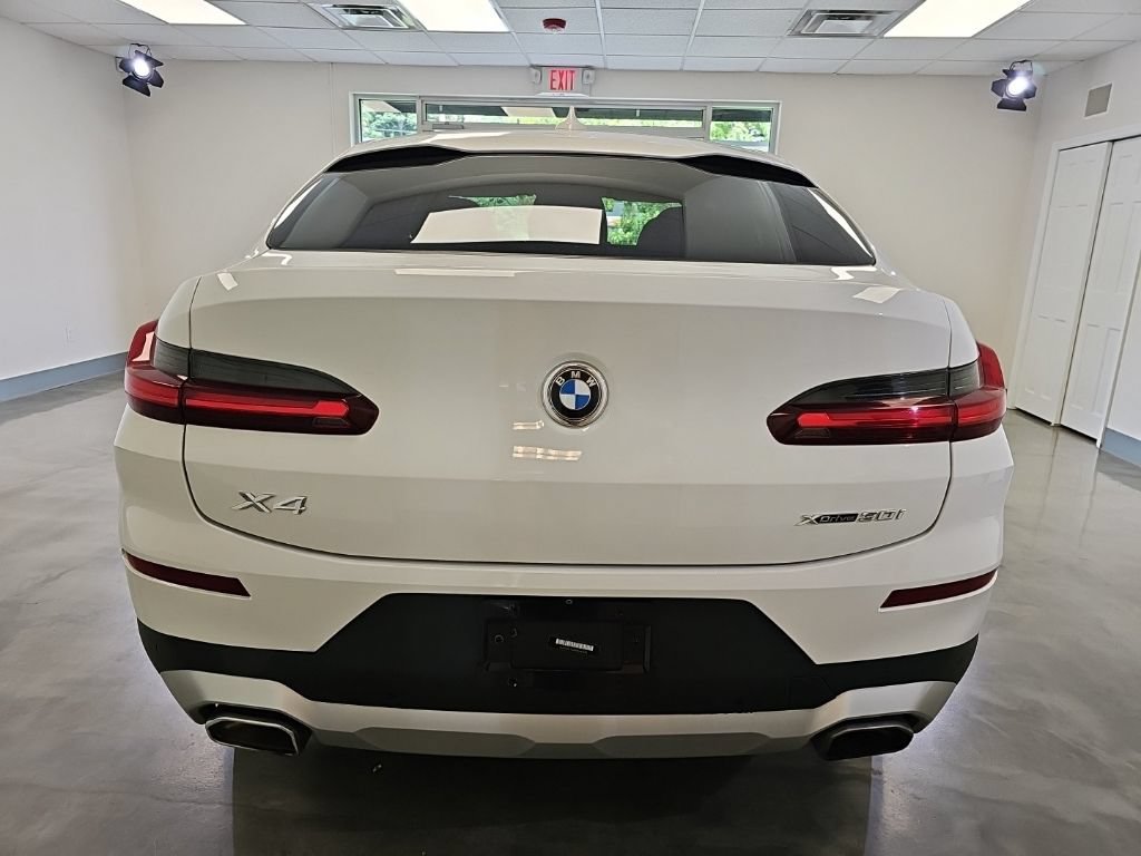 Used 2022 BMW X4 xDrive30i w/ Convenience Package AWD/4WD image 12