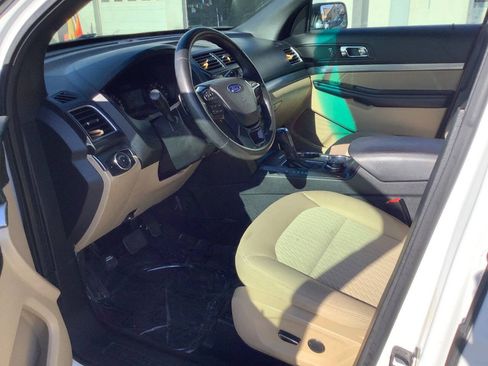 Used 2017 Ford Explorer 4WD image 23