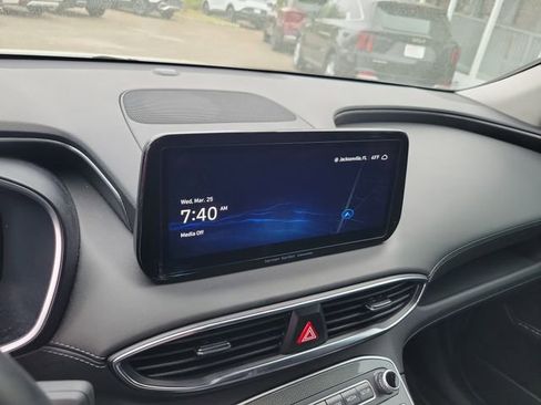 Used 2023 Hyundai Santa Fe SEL w/ Premium Package image 21