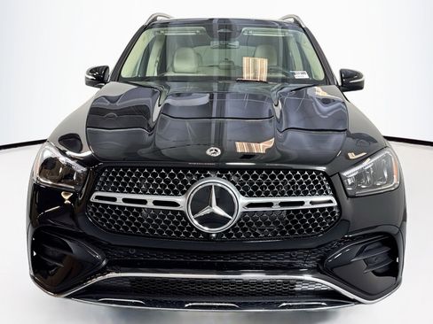 New 2026 Mercedes-Benz GLE 450 4MATIC image 2