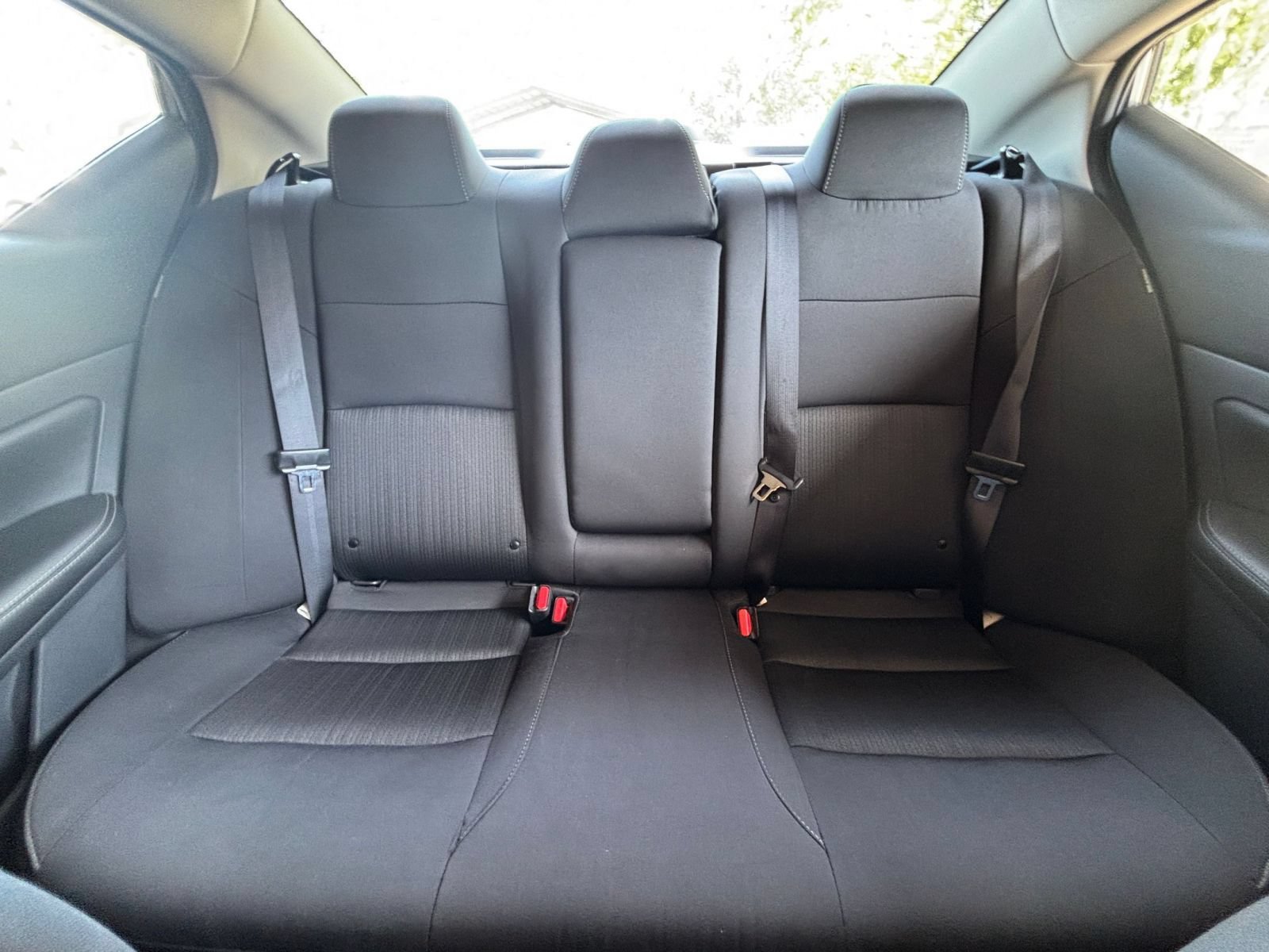 Used 2025 Nissan Altima 2.5 SV FWD image 37