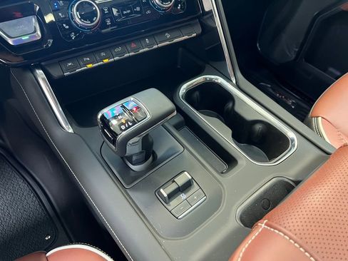 New 2026 GMC Sierra 1500 Denali Ultimate AWD/4WD image 24