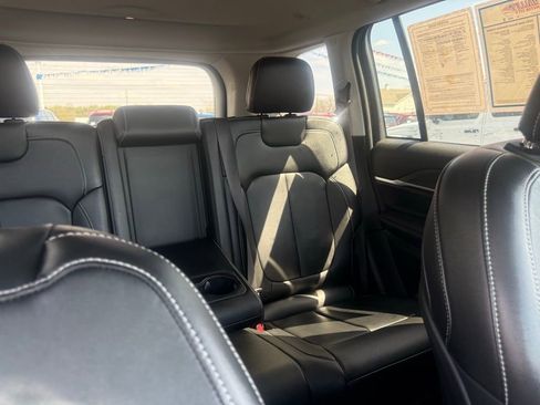 Used 2023 Jeep Grand Cherokee Limited image 58