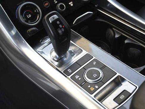 Used 2021 Land Rover Range Rover Sport HSE Silver Edition image 12