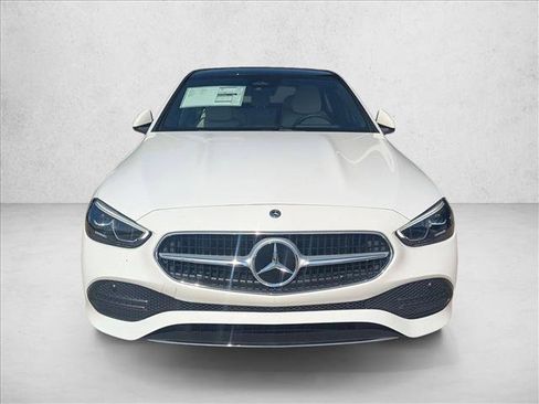 Used 2025 Mercedes-Benz C 300 Sedan image 2