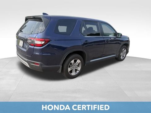 Used 2025 Honda Pilot EX-L image 4