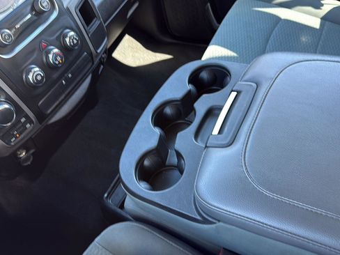 Used 2019 RAM 1500 Express w/ Express Value Package AWD/4WD image 19
