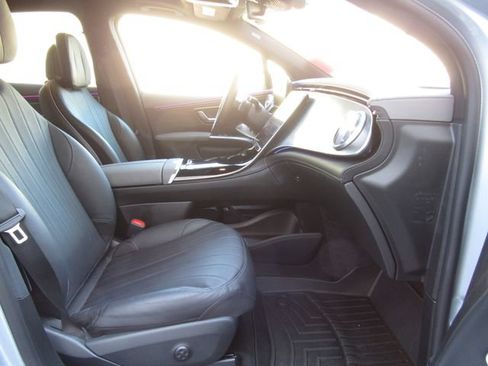 Used 2023 Mercedes-Benz EQS 450+ SUV w/ AMG Line Exterior Package image 19