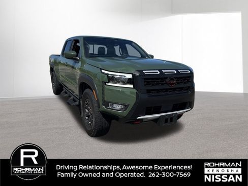 Certified 2025 Nissan Frontier PRO-4X AWD/4WD image 3