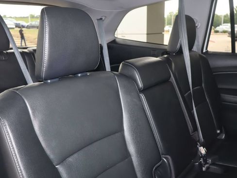 Used 2021 Honda Pilot Special Edition image 48