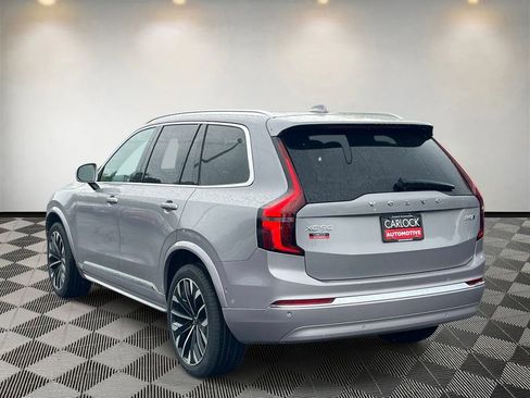 Certified 2026 Volvo XC90 B5 Plus AWD/4WD image 5