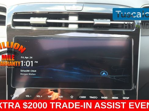 New 2023 Hyundai Tucson Limited FWD image 19