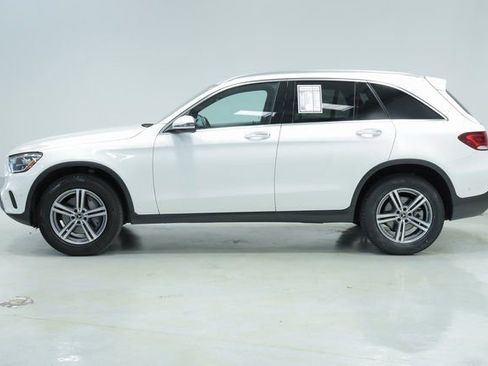 Used 2021 Mercedes-Benz GLC 300 image 4
