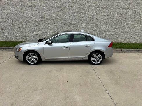 Used 2015 Volvo S60 T5 Platinum FWD image 19