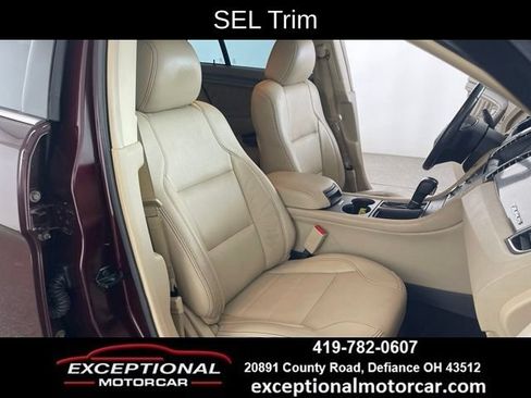 Used 2018 Ford Taurus SEL w/ Equipment Group 201A AWD/4WD image 48