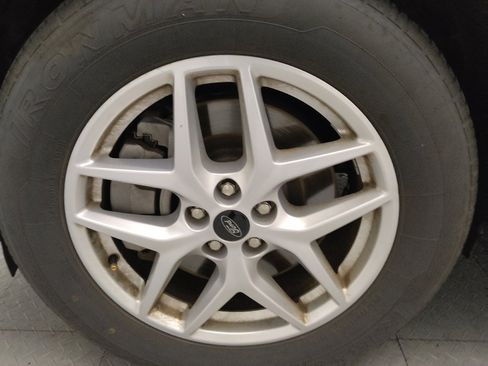 Used 2023 Ford Edge SEL image 31