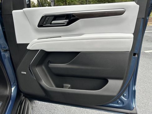 New 2026 Chevrolet Tahoe Premier image 62