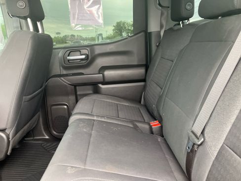 Used 2023 Chevrolet Silverado 1500 Custom RWD image 32