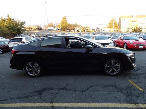 Used 2018 Honda Clarity Touring image 6