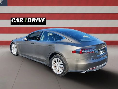 Used 2015 Tesla Model S 85D image 8