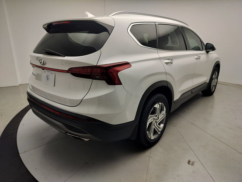 Used 2023 Hyundai Santa Fe SEL FWD image 3