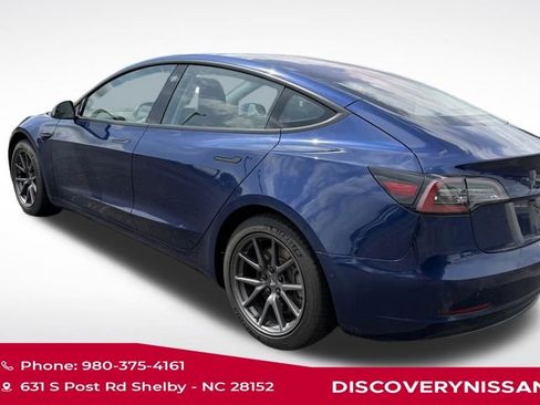 Used 2018 Tesla Model 3 Long Range RWD image 4