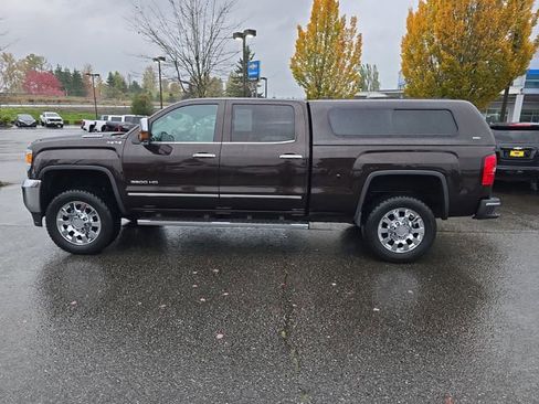 Certified 2018 GMC Sierra 3500 SLT image 3