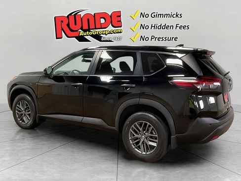 Used 2021 Nissan Rogue S FWD image 4