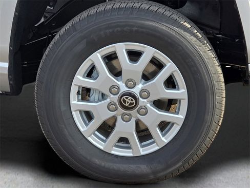 New 2026 Toyota Tacoma SR5 image 11